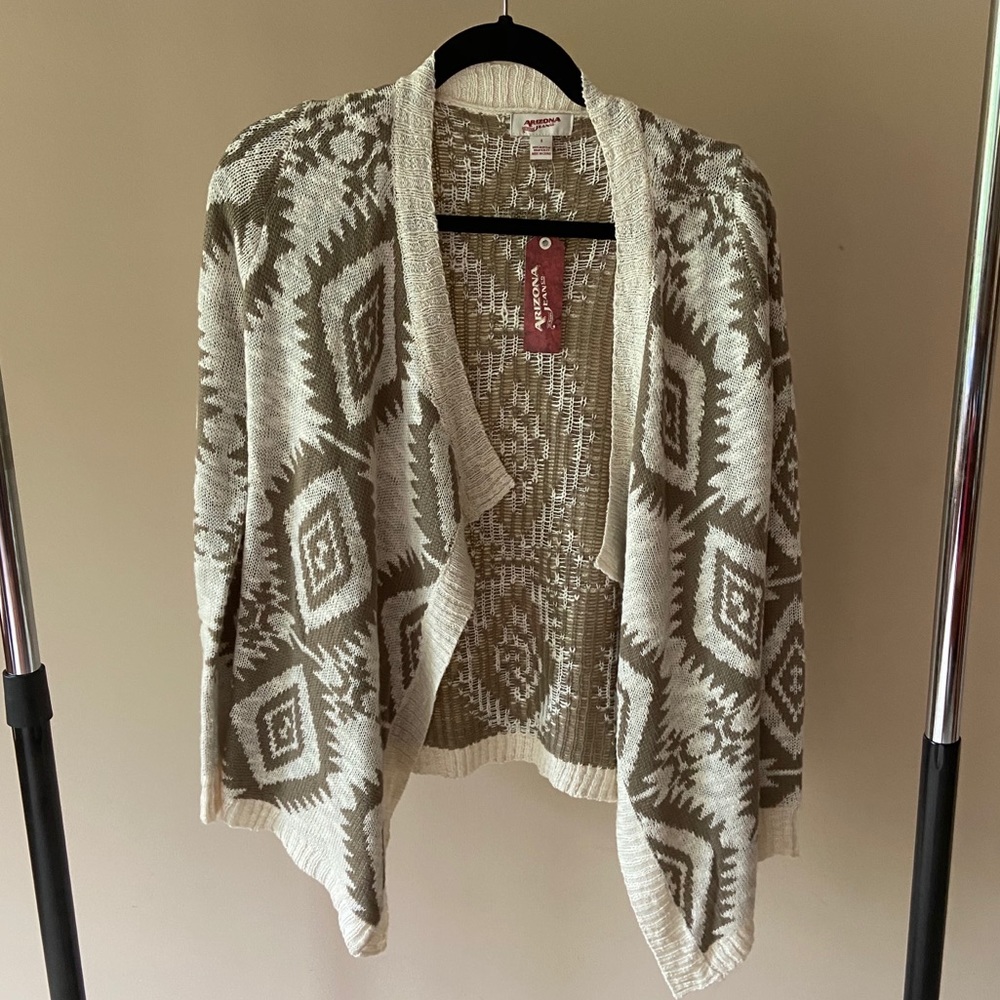 NWT Aztec Patterned Cardigan - Picture 4 of 4